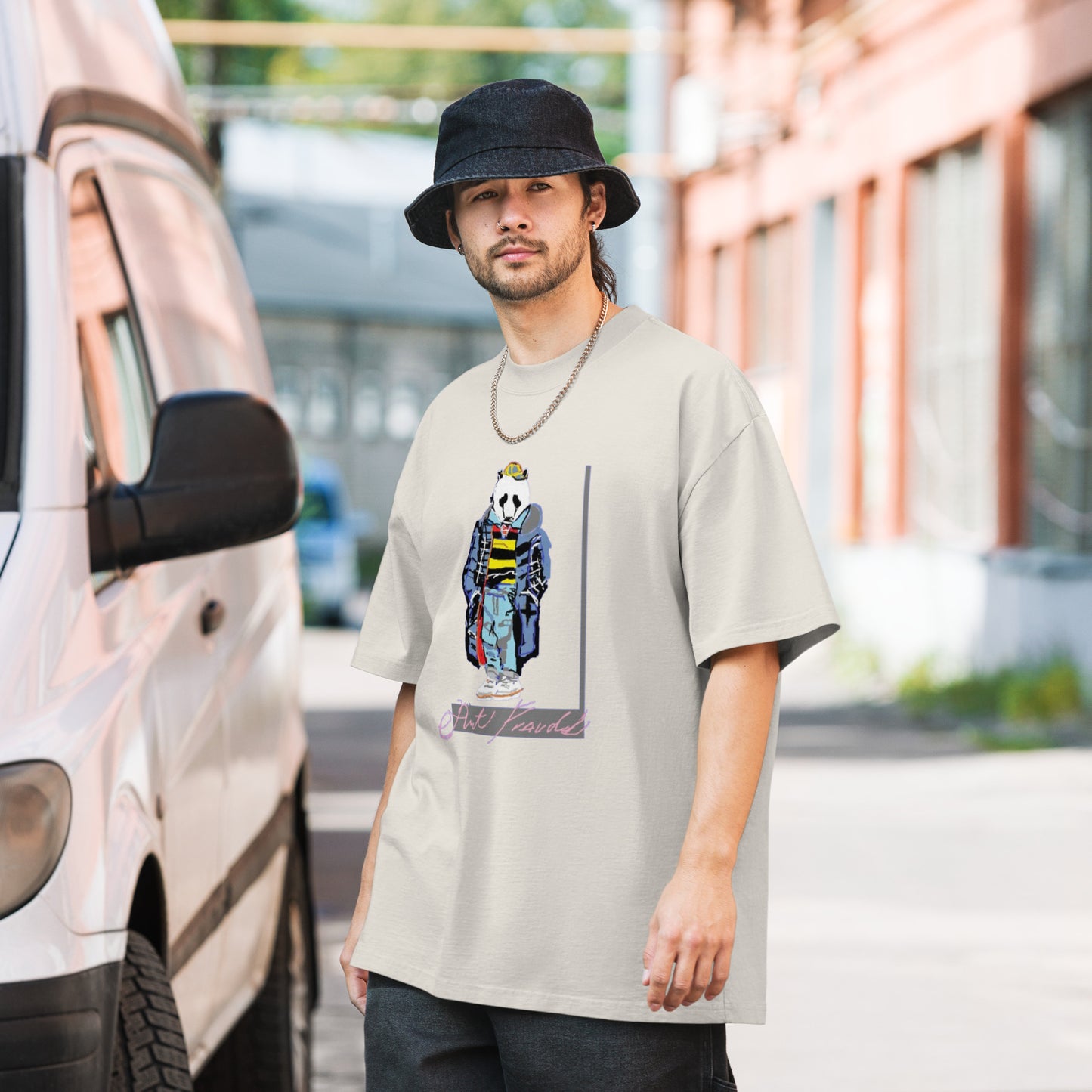 Oversized Bear faded t-shirt